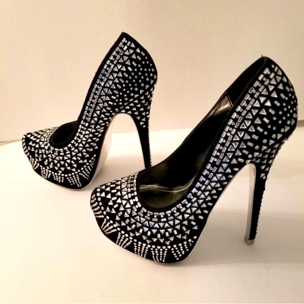 Alba Bedazzled stilettos! 👠🥰💎 Sz6